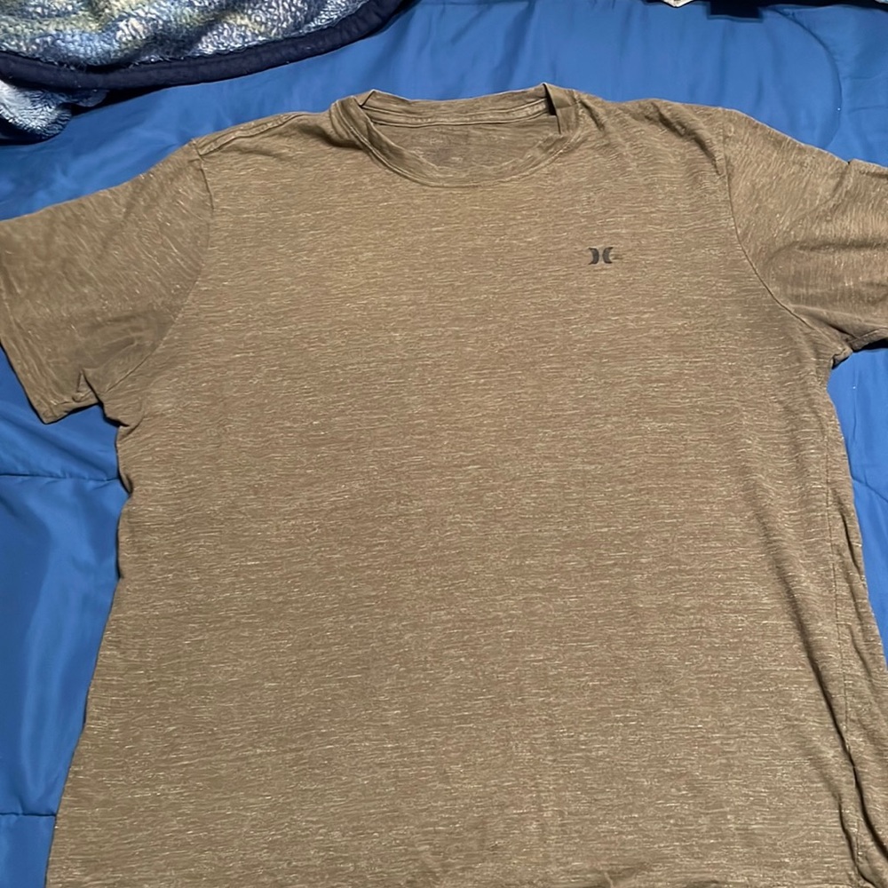 Hurly short sleeve green shirt